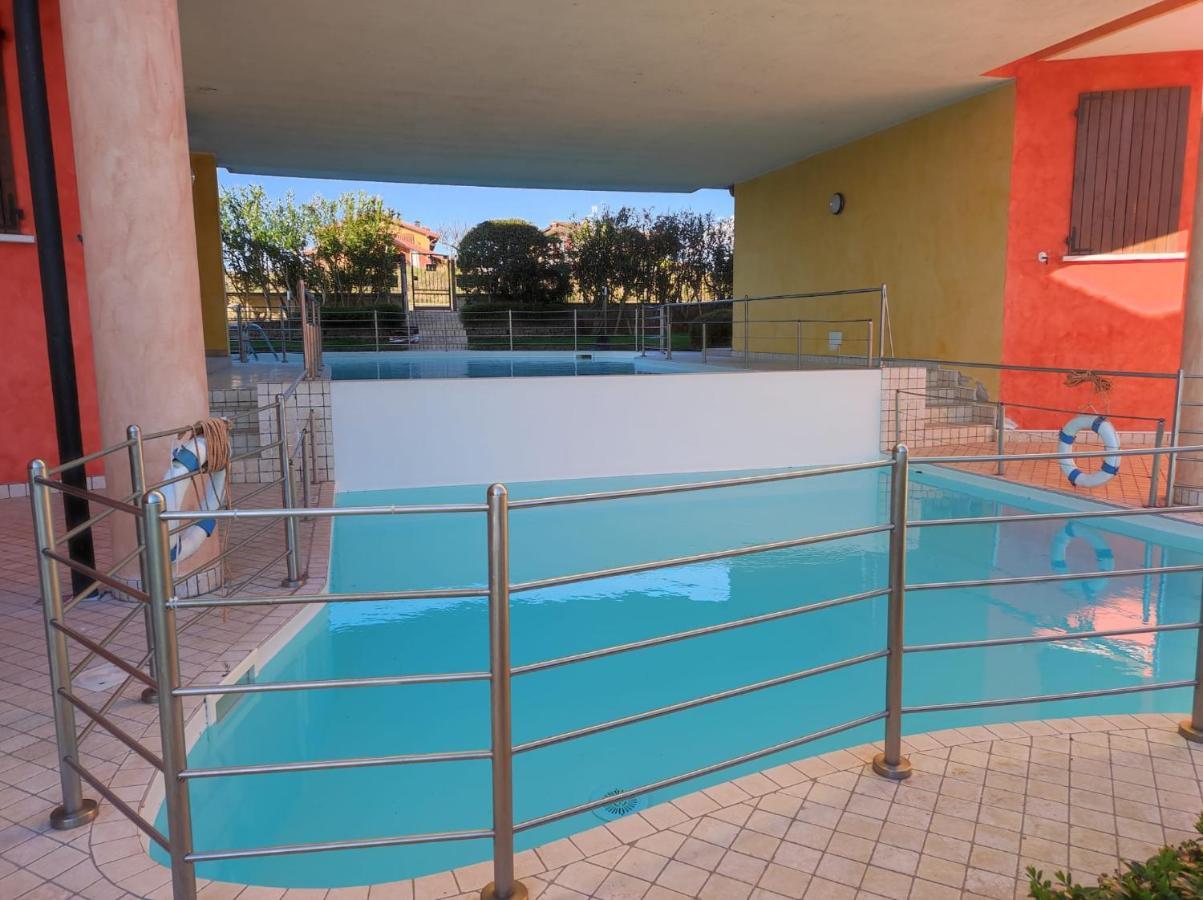 La Casa Di Mery Desenzano del Garda Buitenkant foto