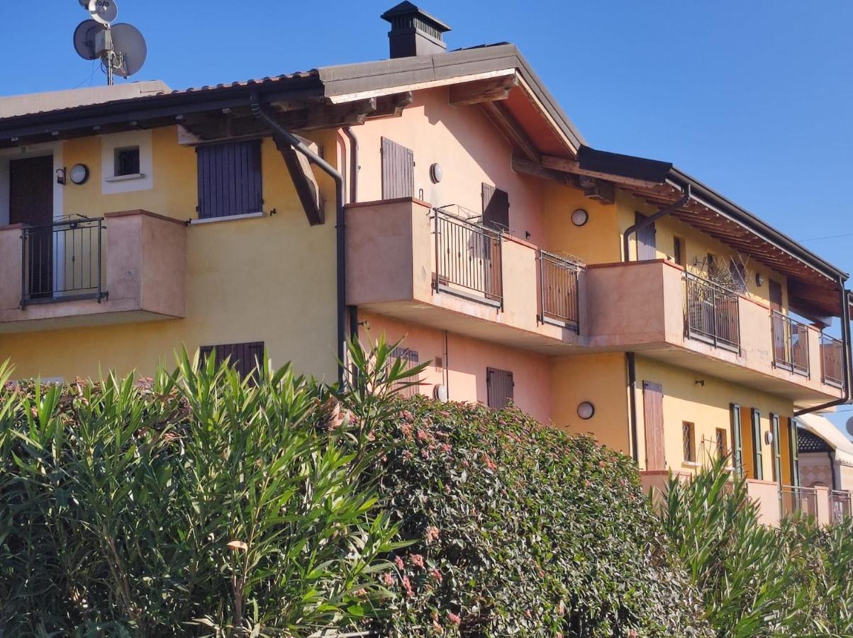 La Casa Di Mery Desenzano del Garda Buitenkant foto